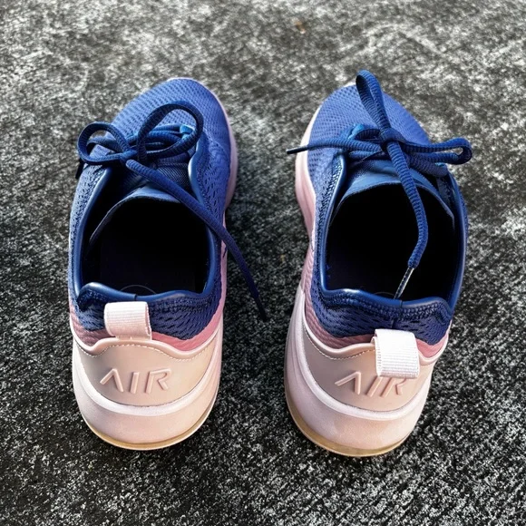 Nike Air Max Motion 2 Navy Pink Blast Size 11 Women’s - Picture 4 of 9